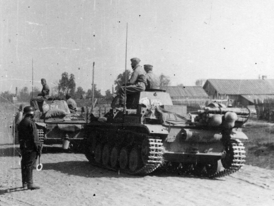 ​Schwimm-P.Kpfw.II from the 18th Tank Division, Belarus, summer 1941 - Pz.Kpfw.II Ausf. c-C: At the Spearhead of Blitzkrieg | Warspot.net